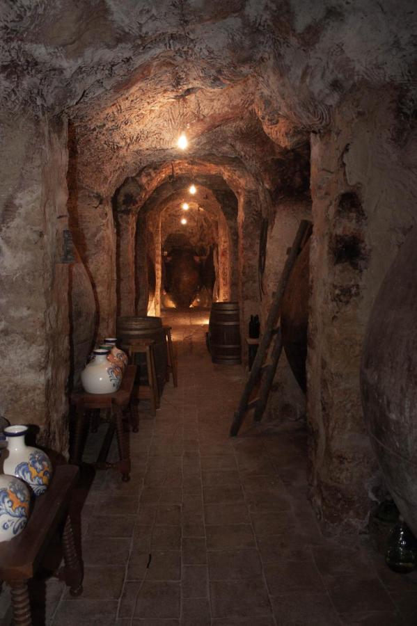 Casa Rural La Bodega, Ofrece Cata De Vino Gratis Horche Zewnętrze zdjęcie