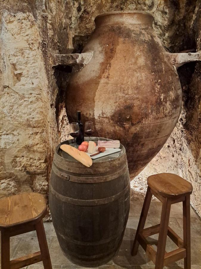 Casa Rural La Bodega, Ofrece Cata De Vino Gratis Horche Zewnętrze zdjęcie