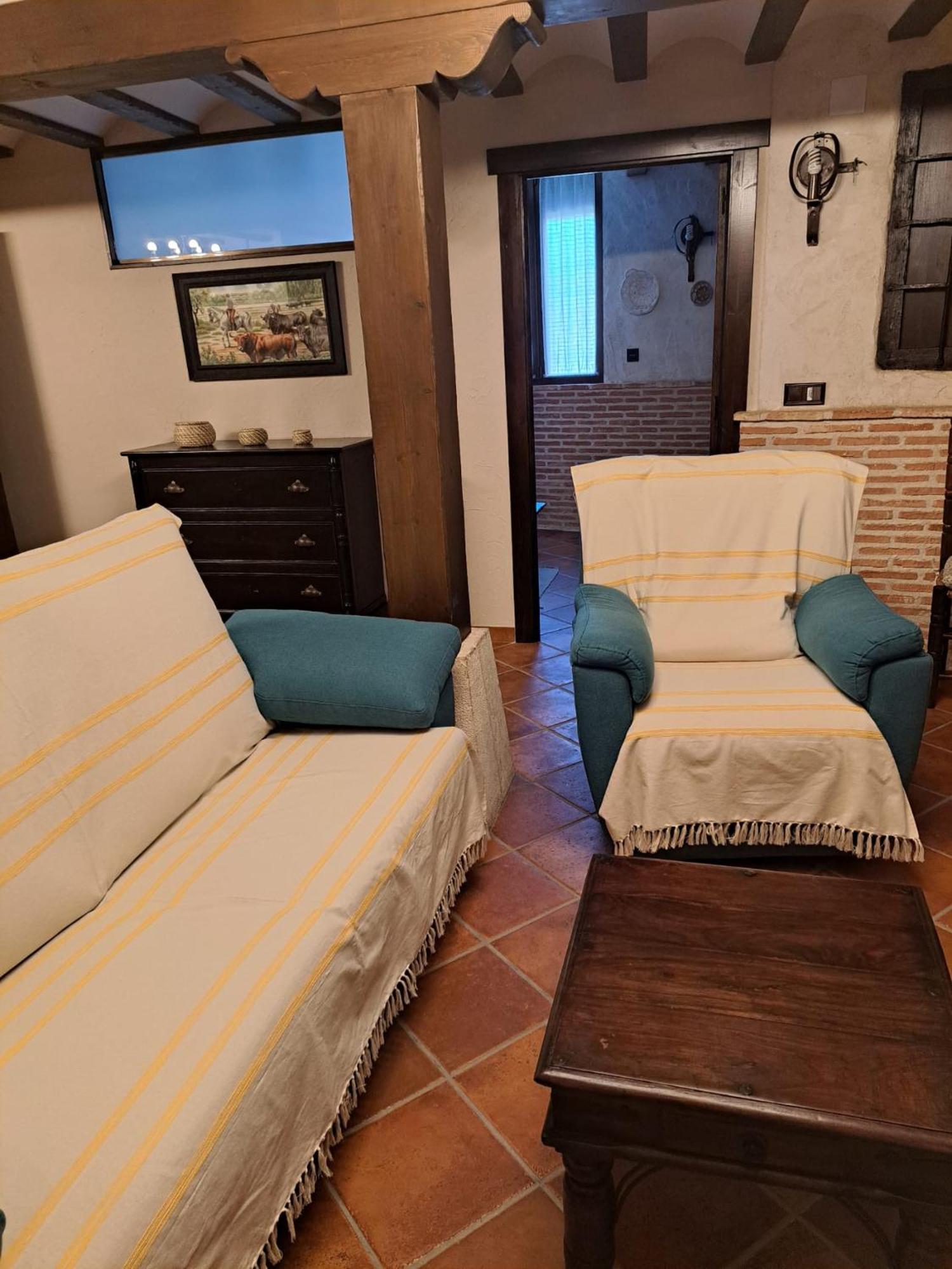 Casa Rural La Bodega, Ofrece Cata De Vino Gratis Horche Zewnętrze zdjęcie