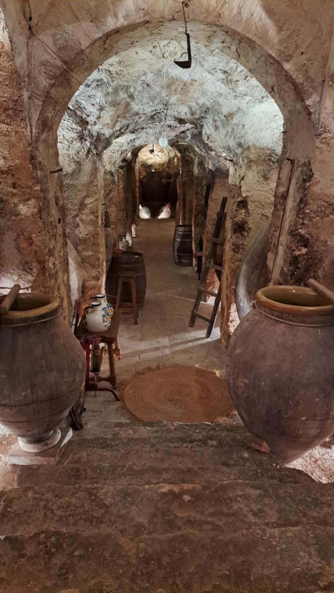 Casa Rural La Bodega, Ofrece Cata De Vino Gratis Horche Zewnętrze zdjęcie