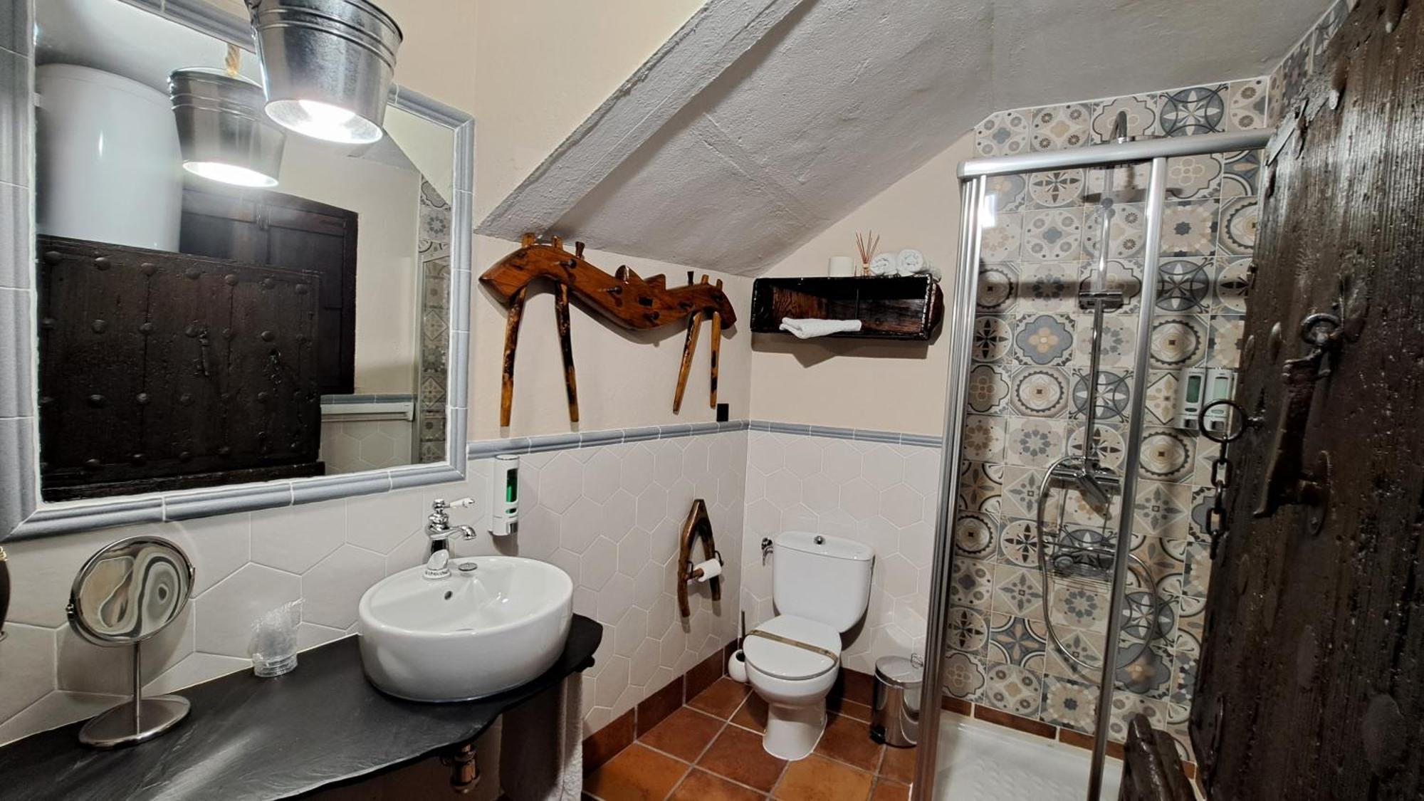 Casa Rural La Bodega, Ofrece Cata De Vino Gratis Horche Zewnętrze zdjęcie